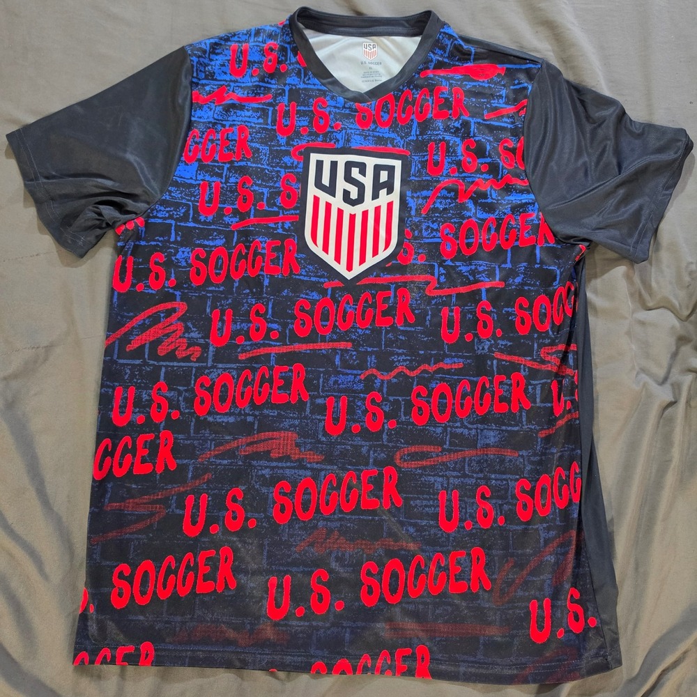 US Soccer Jersey Mens XL Blue Red Brick Print Short Sleeve V-Neck Shirt